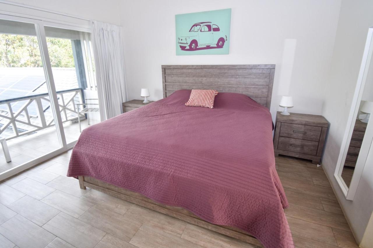 The Moxy Hotell English Harbour Exteriör bild