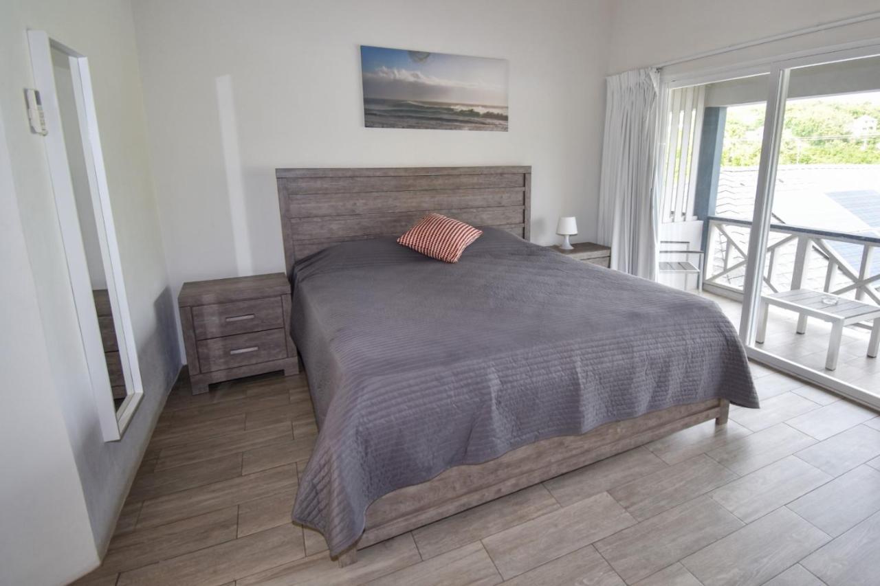 The Moxy Hotell English Harbour Exteriör bild