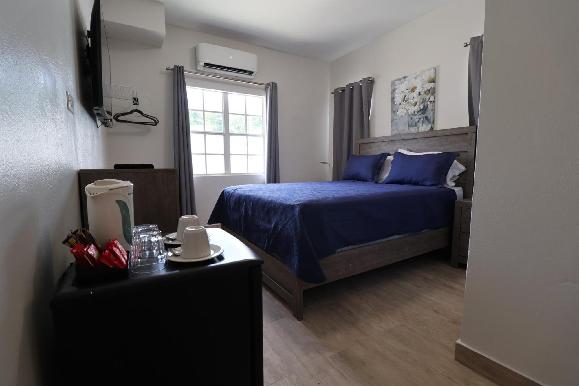The Moxy Hotell English Harbour Exteriör bild