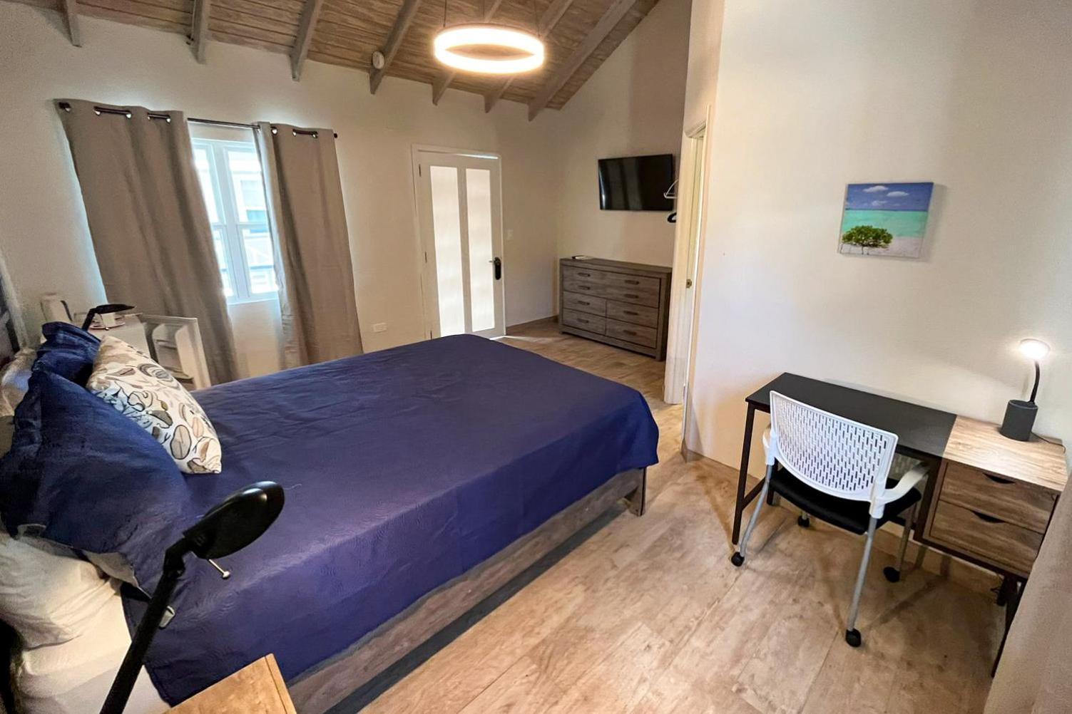 The Moxy Hotell English Harbour Exteriör bild