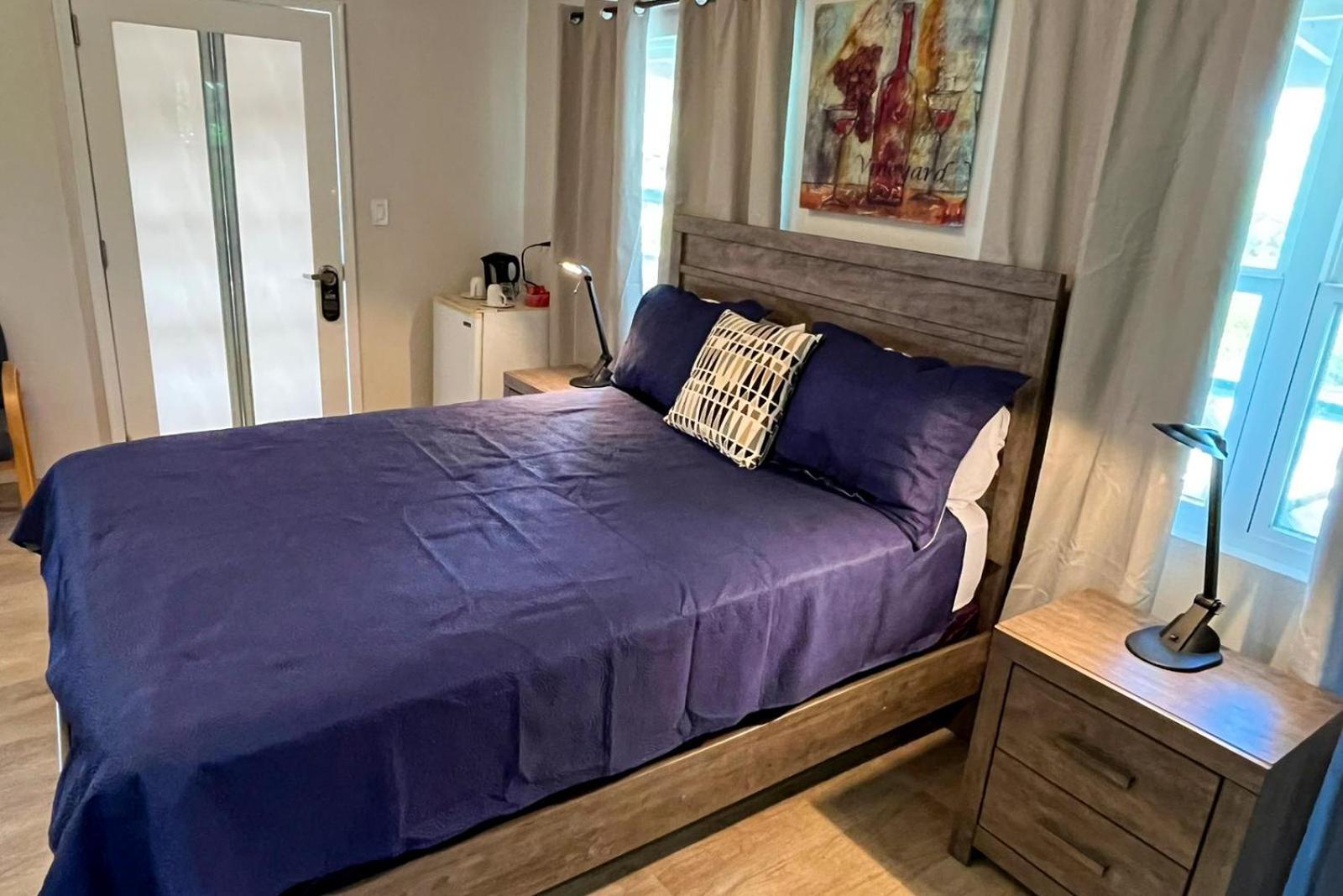 The Moxy Hotell English Harbour Exteriör bild