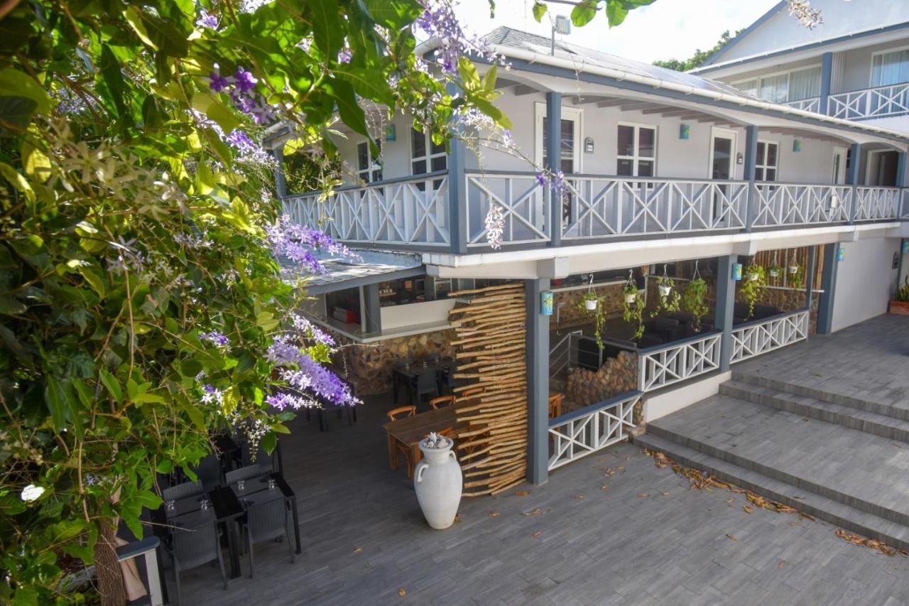 The Moxy Hotell English Harbour Exteriör bild